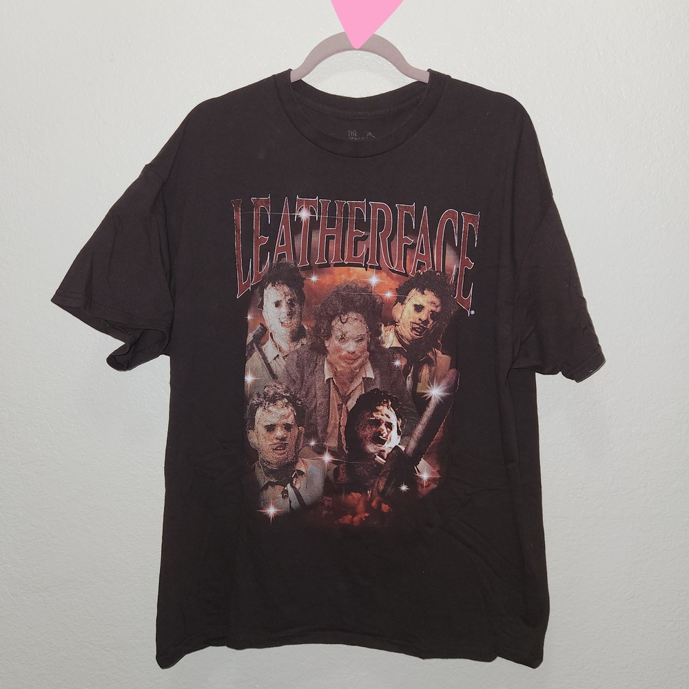 Hot Topic Leatherface Texas Chainsaw Massacare Graphic Tee
